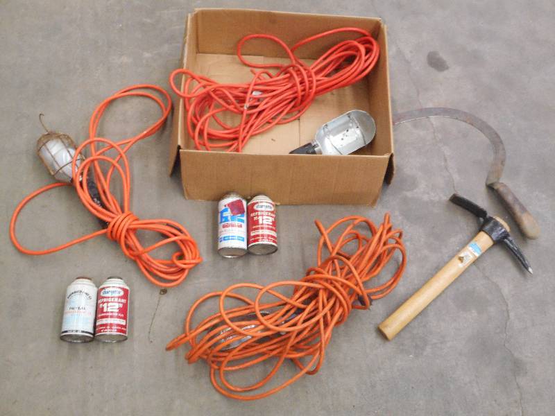 Box Of (2) Work Lights, Hand Pick, ...