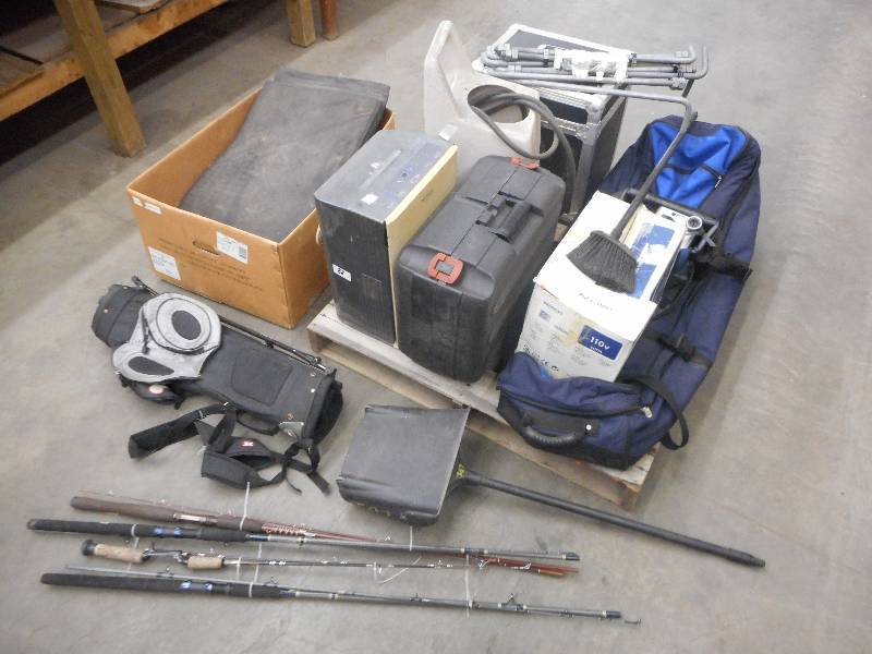 Pallet Lot Fishing Poles, Hardshel...