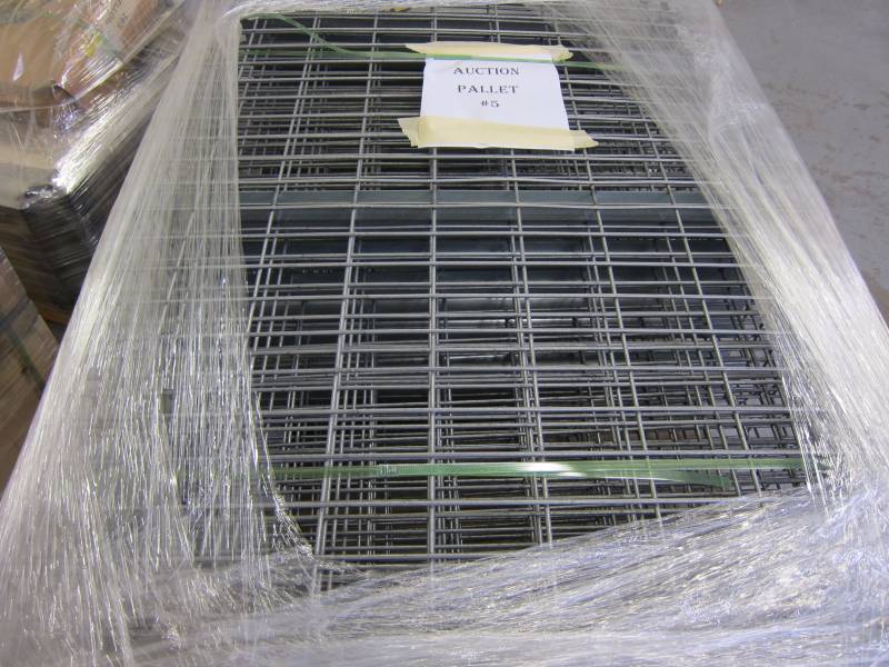 Wheeled Shelf with Racking