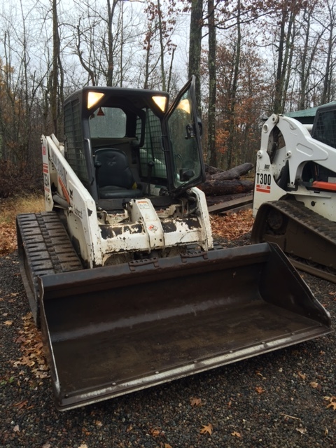 lot 1 image: 2000 Bobcat 864 Tracked Skid Loader Skid Steer