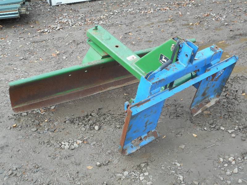 John Deere 72 Three Point Blade Wi...