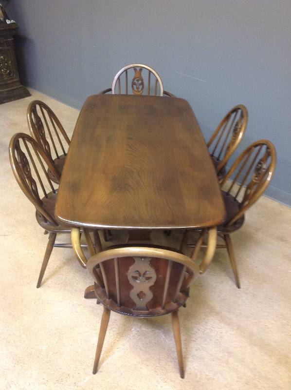 Mid Century English Ercol Oak Country Dining Set w  Windsor Chairs