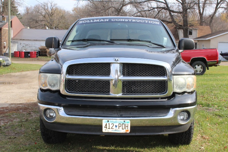 2002 Dodge Ram 1500 SLT 4x4 Quad Cab - 2 Owner -