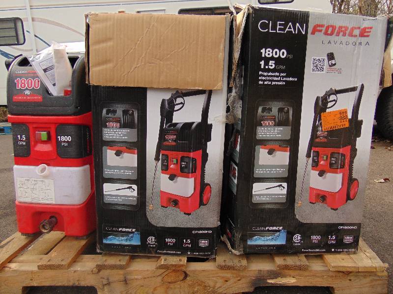 Lot of Clean Force Pressure Washers