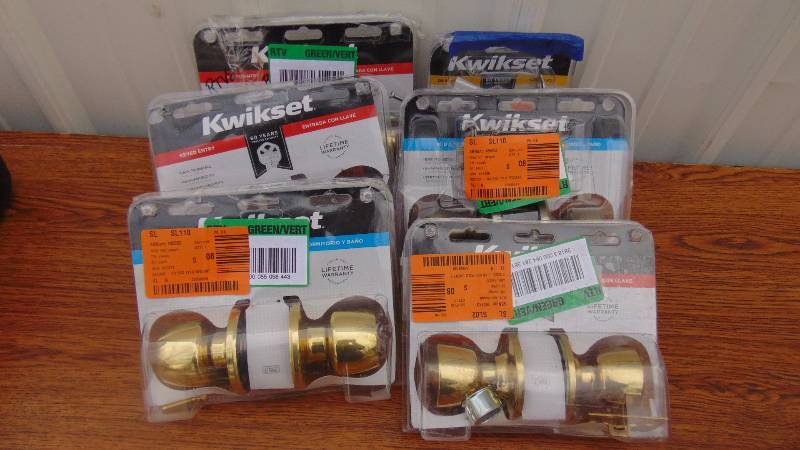 Lot of Kwikset Door Knobs