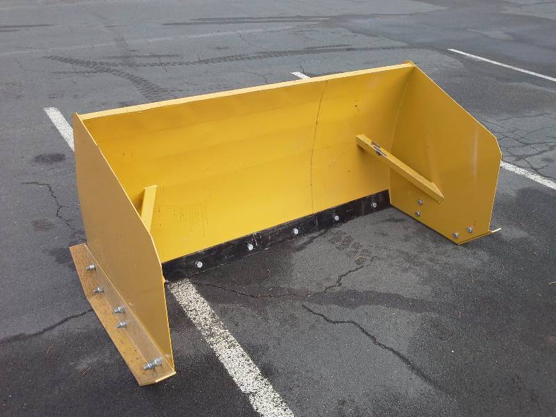 lot 1 image: 6 Snow Pusher (Skid Steer)