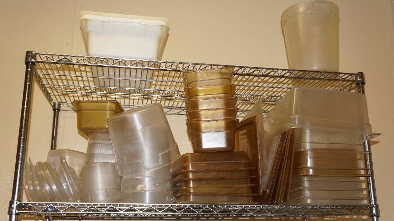 Lot of NSF Commercial Makeline  Food Storage Containers with Lids