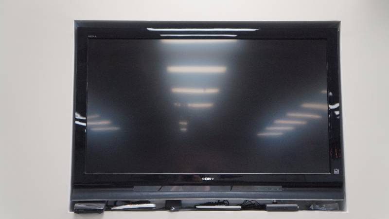 Sony 52 Flat Screen TV