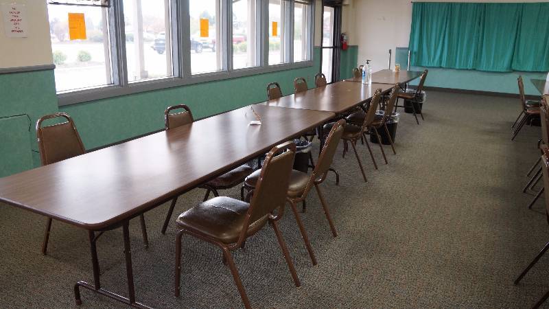 Set of (3) 8 Folding Tables