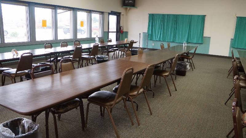 Set of (3) 8 Folding Tables