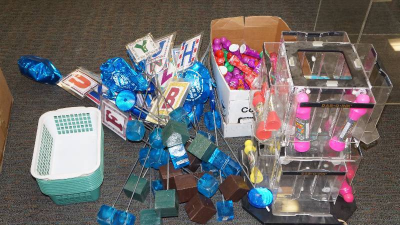 Lot of Bingo Daubers, Storage Containers, Display & Bingo Winner Flags