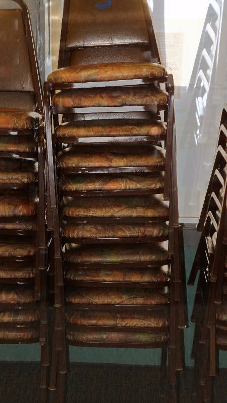 Set of 12 Stackable Chairs - Brown Camoulflage