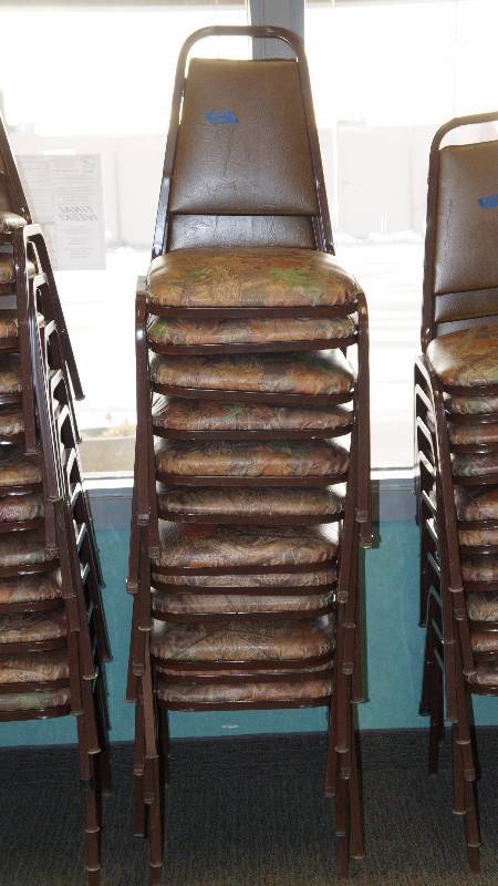 Set of 12 Stackable Chairs - Brown Camoulflage