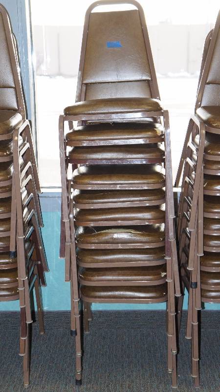 Set of 10 Stackable Chairs - Brown