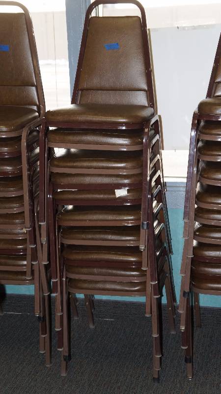 Set of 10 Stackable Chairs - Brown