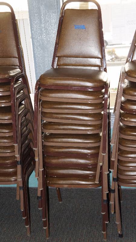 Set of 10 Stackable Chairs - Brown