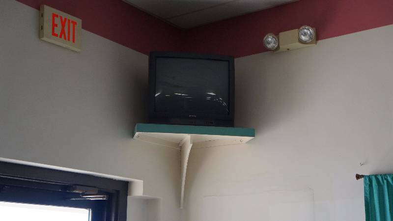 Set of 5 TVs