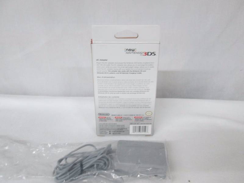 lot 77 image: Nintendo 3DS AC Adapter