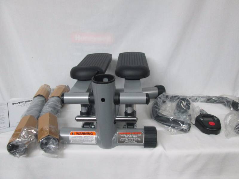 lot 58 image: Marcy Mini-Stepper with Handlebar