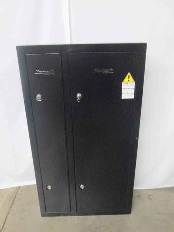 lot 7 image: Homak 8-Gun Double-Door Steel Gun Cabinet