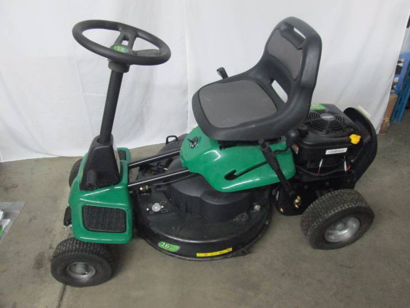 lot 1 image: Weedeater 26 Riding Lawn Mower