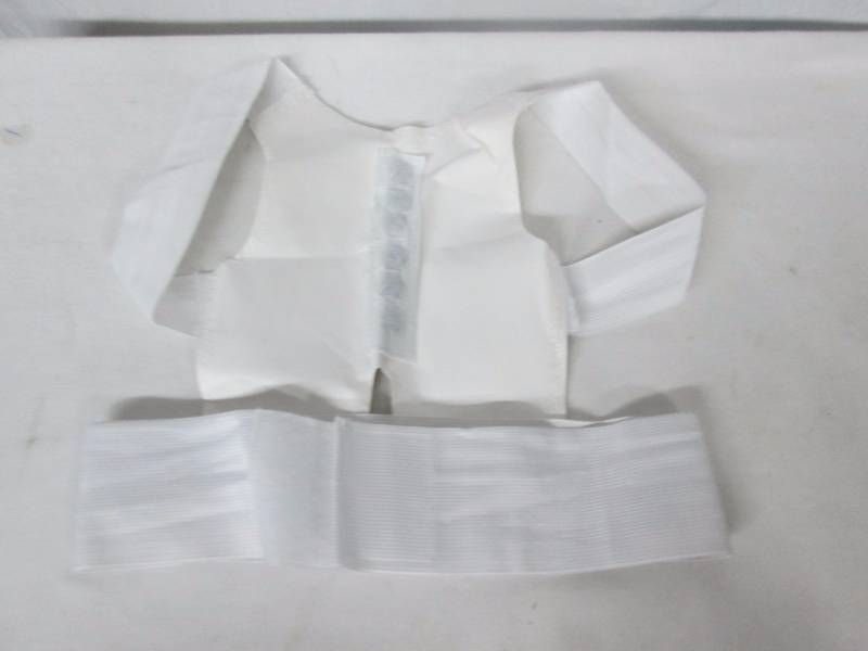 lot 85 image: Beautyko Posture Support w Magnetic Therapy