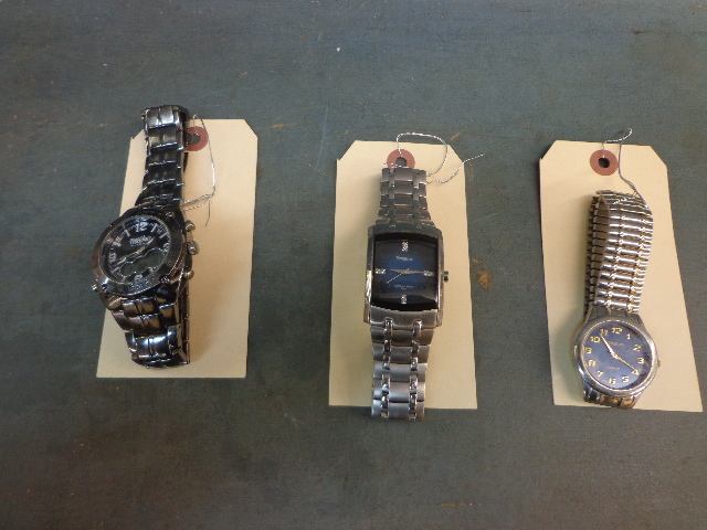 lot 29 image: Armington Watch