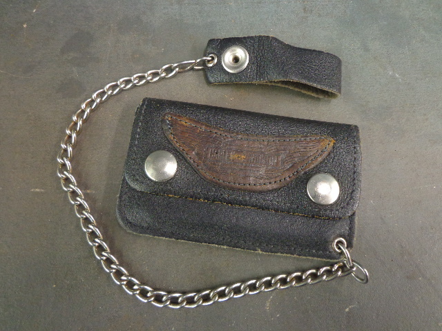 lot 17 image: Harley Davidson Chain Wallet