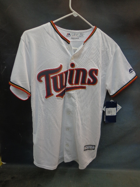 lot 42 image: Minnesota Twins Jersey