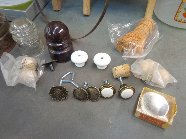 lot 48 image: Box Of Old Items