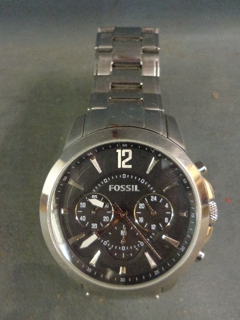 lot 54 image: Fossil Watch