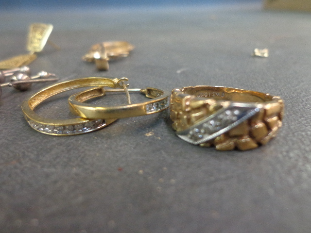 lot 78 image: Jewelry