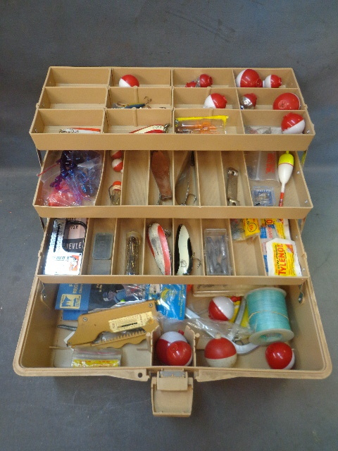 lot 105 image: Tackle Box