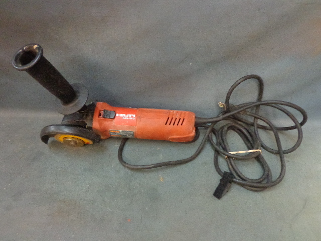 lot 108 image: Angle Grinder