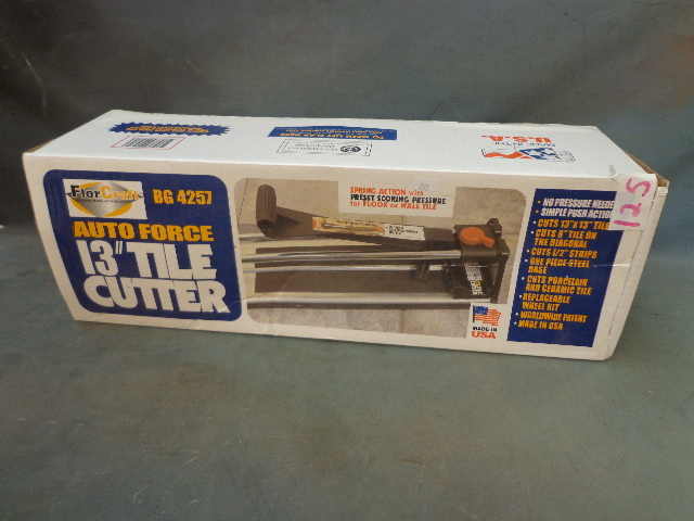lot 125 image: Floor And Tile Cutter