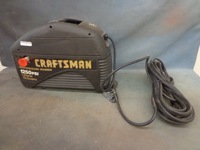 lot 146 image: Pressure Washer