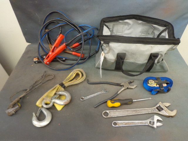 lot 149 image: Road Kit