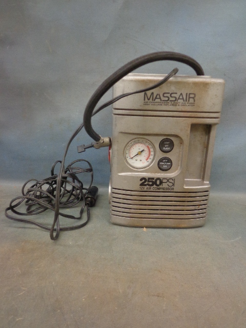 lot 153 image: Portable Air Compresser