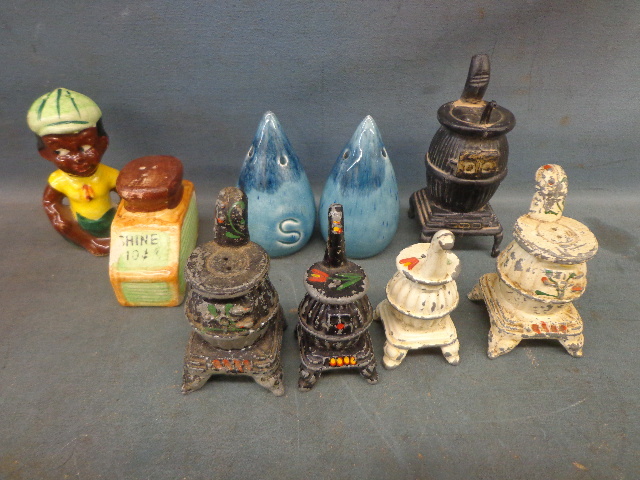 lot 165 image: Salt & Pepper Shakers