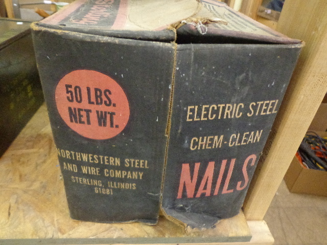 lot 211 image: 50 lbs Galvanized Nails
