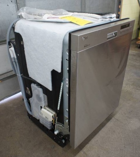 LG Dishwasher - Model # (LDS5040ST)