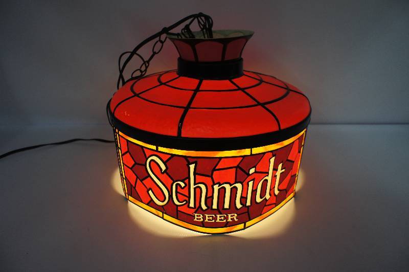 lot 1 image: Schmidt Beer Light
