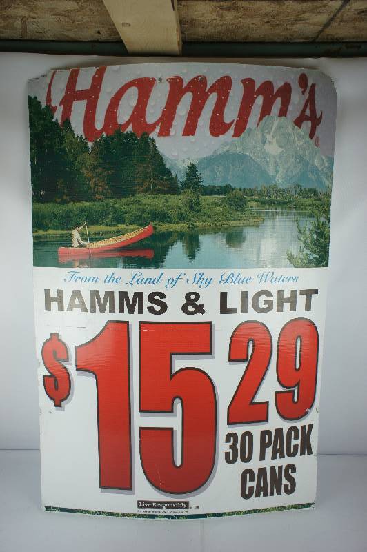 lot 34 image: Hamms Corrugated Price Sign