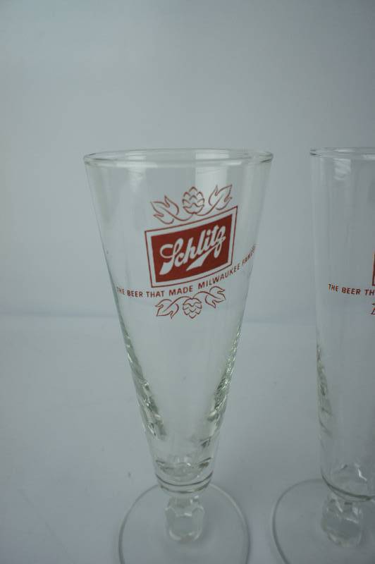 lot 48 image: Schlitz Tall Pilsner Glasses
