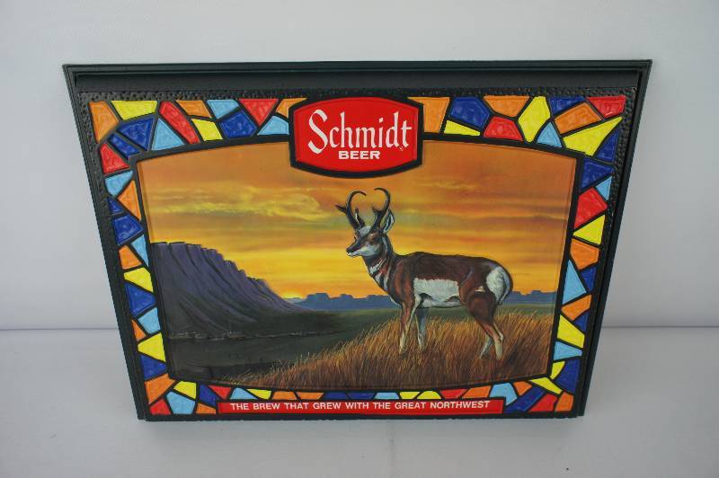 lot 89 image: Schmidt Beer  Colorful Antelope Scenic Sign