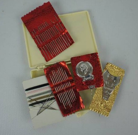 lot 114 image: Hamms Convention Giveaway Sewing Kit