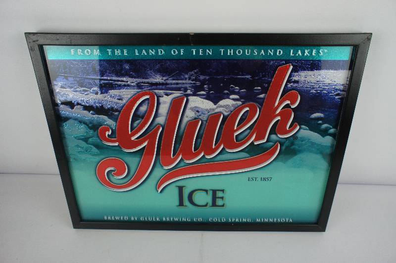 lot 131 image: Gluek Ice Reflective Plaque