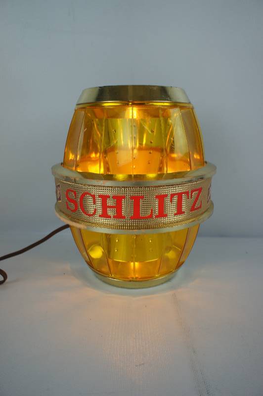 lot 134 image: Schlitz Beer Lighted Barrel Sign