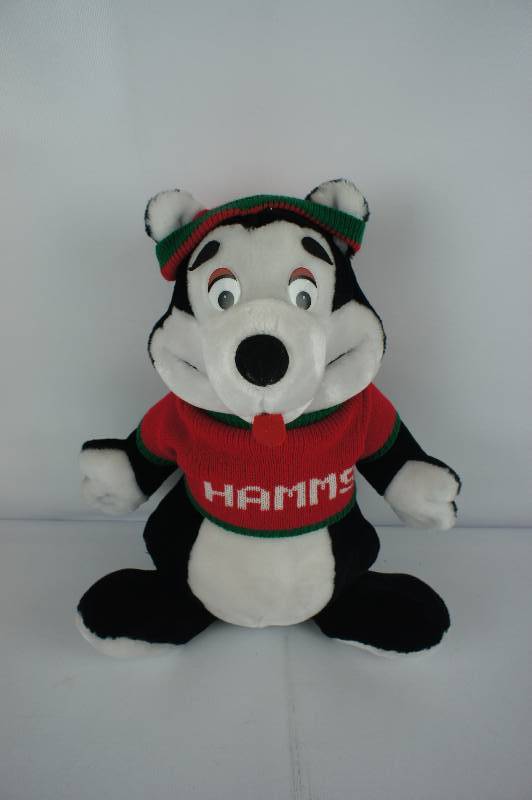lot 147 image: 20 Hamms Bear