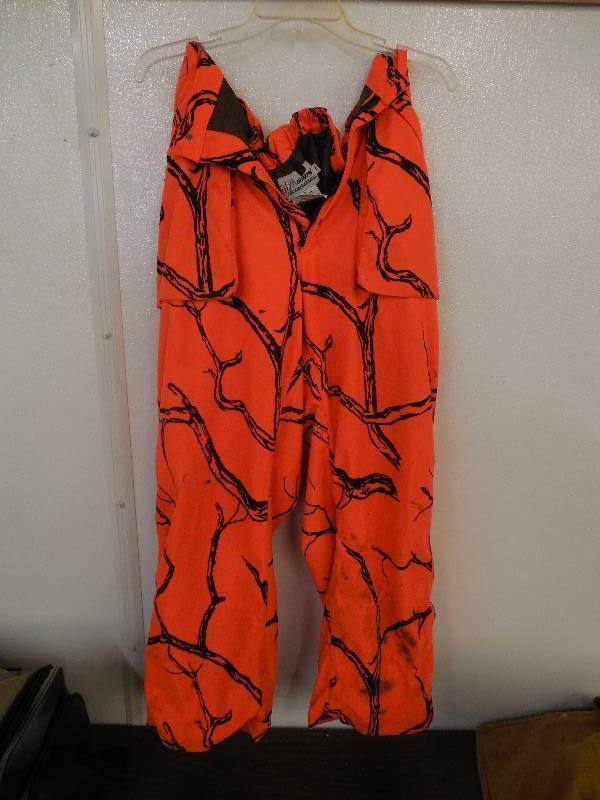 ORANGE HUNTING BIBS